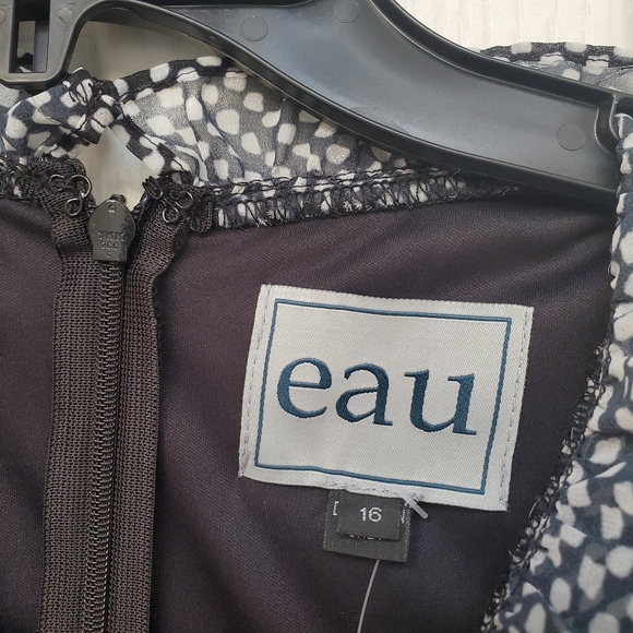 Brand New! EAU Black and White Midi Dress - sz 16 - Picture 6 of 6